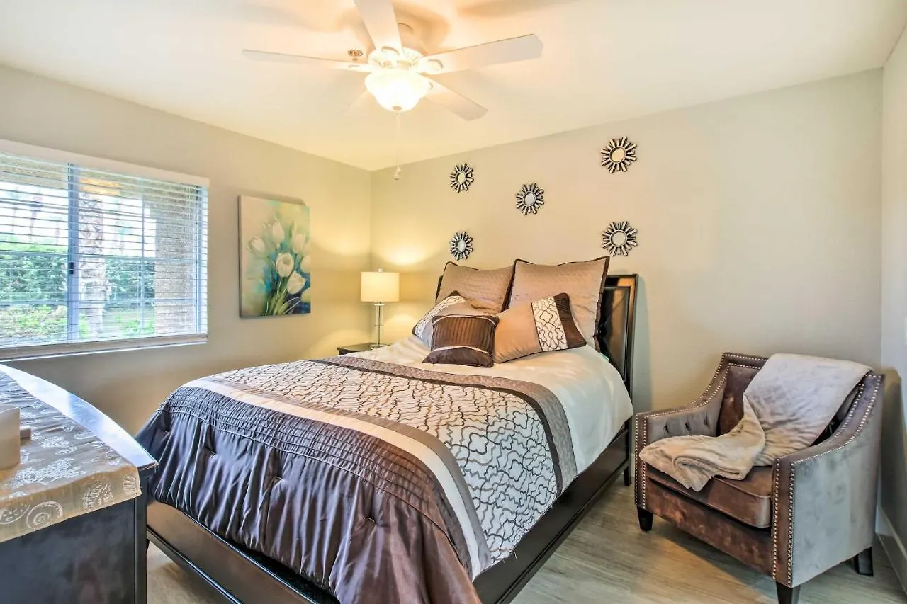 Daire Modern Palm Springs Condo With Pool, Hot Tub Access!